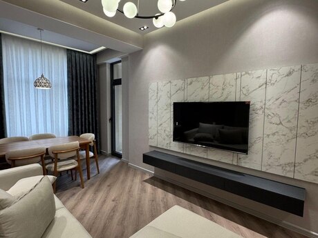 3-комн. новостройка - м. Элмляр Академиясы - 130 м²