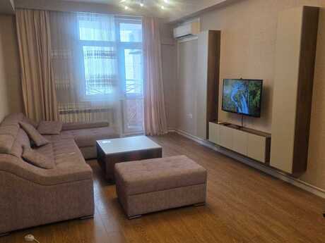 Elan №6386257 - Bakı, Şah İsmayıl Xətai m., 3 otaqlı, 100 m², 13/18 mərtəbə