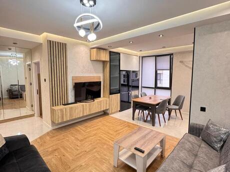 Elan №6386320 - Bakı, Nizami m., 3 otaqlı, 100 m², 8/10 mərtəbə