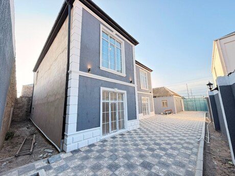 8 otaqlı həyət evi, 300 m², Binə: 160 000 ₼ 2