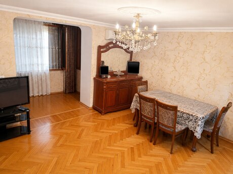Elan №6386403 - Bakı, 20 Yanvar m., 3 otaqlı, 70 m², 5/9 mərtəbə