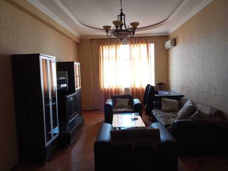 Elan №6386393 - Bakı, Şah İsmayıl Xətai m., 2 otaqlı, 100 m², 8/16 mərtəbə