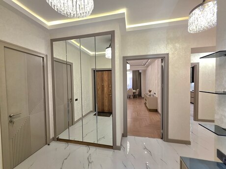 4 otaqlı mənzil, 160 m², Nizami: 715 000 ₼ 4