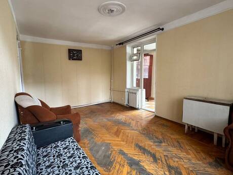 Elan №6386511 - Bakı, Gənclik m., 2 otaqlı, 52 m², 2/5 mərtəbə