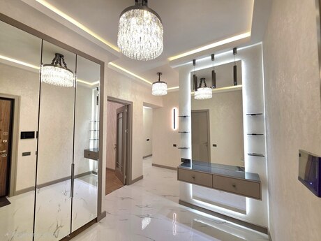 4 otaqlı mənzil, 160 m², Nizami: 715 000 ₼ 3