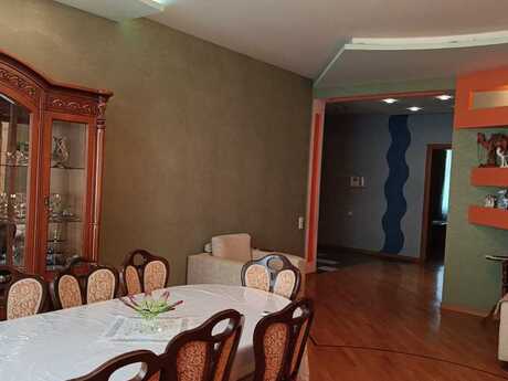 4-комнатная квартира, 175 м², Elmlər Akademiyası: 510 000 ₼ 2