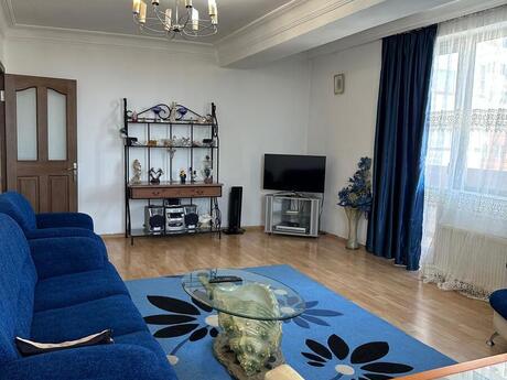 Elan №6386819 - Bakı, Elmlər Akademiyası m., 2 otaqlı, 80 m², 5/17 mərtəbə