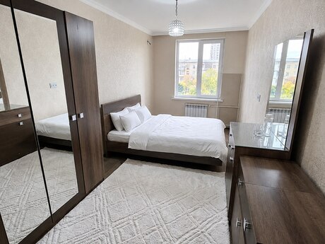 Elan №6386845 - Bakı, Nəriman Nərimanov m., 3 otaqlı, 75 m², 4/5 mərtəbə
