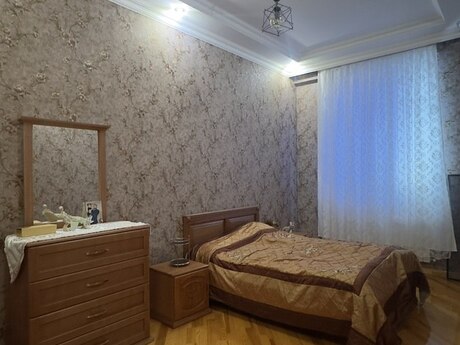 3 otaqlı mənzil, 112 m², İnşaatçılar: 270 000 ₼ 5