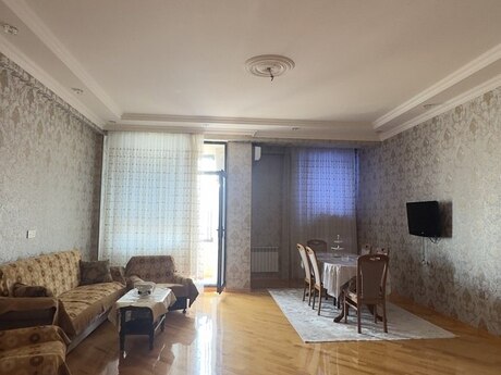 Elan №6386867 - Bakı, İnşaatçılar m., 3 otaqlı, 112 m², 11/17 mərtəbə
