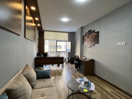Elan №6386892 - Bakı, 28 May m., 1 otaqlı, 32 m²