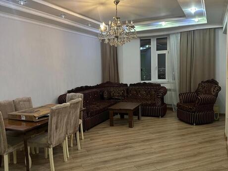 Elan №6386985 - Bakı, Memar Əcəmi m., 3 otaqlı, 115 m², 10/17 mərtəbə