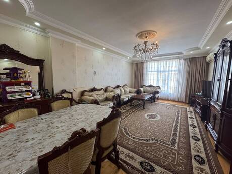 Объявление №6387117 - Баку, м. Ази Асланов, 3-комн., 148 м², 9/17 этаж