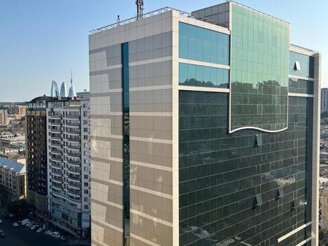 Elan №5404076 - Bakı, Nizami m., 3 otaqlı, 110 m², 14/15 mərtəbə