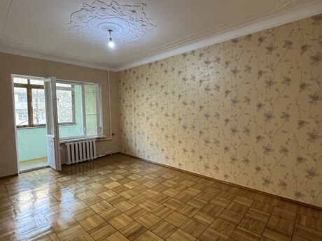 Объявление №6386158 - Баку, Хатаинский р., 3-комн., 75 м², 2/9 этаж