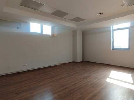 Elan №6387361 - Bakı, Yasamal r., 300 m²