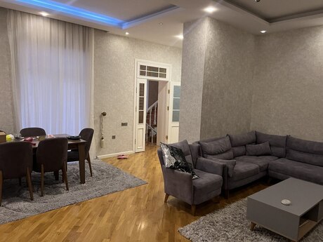 7 otaqlı həyət evi, 500 m², Səbail: 895 000 ₼ 5