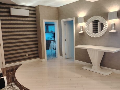 Kirayə 3 otaqlı mənzil, 196 m², Şah İsmayıl Xətai: 2 300 ₼/ay 3
