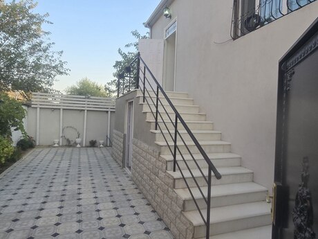 5-комнатный дом, 150 м², Binə: 95 000 ₼ 3