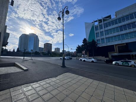 Elan №6387629 - Bakı, Elmlər Akademiyası m., 3 otaqlı, 70 m², 2/5 mərtəbə
