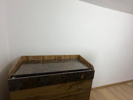 Сдаётся 2-комнатная квартира в старом фонде, Şah İsmayıl Xətai, 70 м², 450 AZN/мес, фото 5 / 6