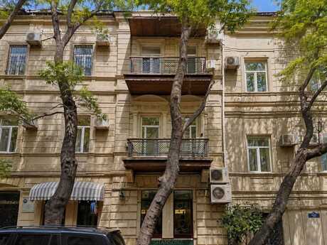 Elan №6387653 - Bakı, Sahil m., 3 otaqlı, 60 m², 2/3 mərtəbə