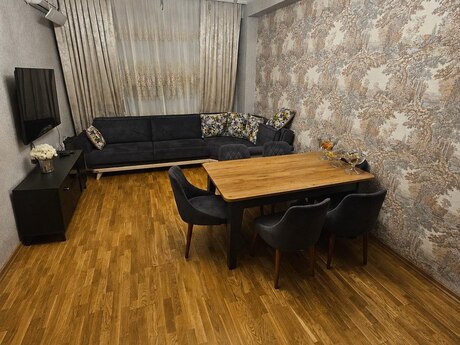 Elan №6387770 - Bakı, Neftçilər m., 2 otaqlı, 45 m², 15/17 mərtəbə