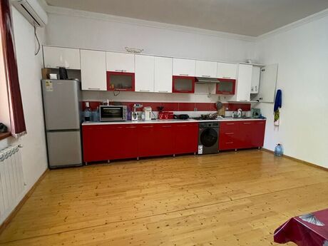 6 otaqlı həyət evi, 250 m², Novxanı: 160 000 ₼ 2