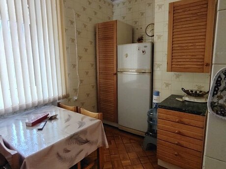 2-room apartment for rent, 90 m², Sahil: 1 100 ₼/mo 5