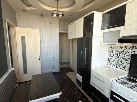Kirayə 3 otaqlı mənzil, 95 m², Azadlıq Prospekti: 200 ₼/ay 3