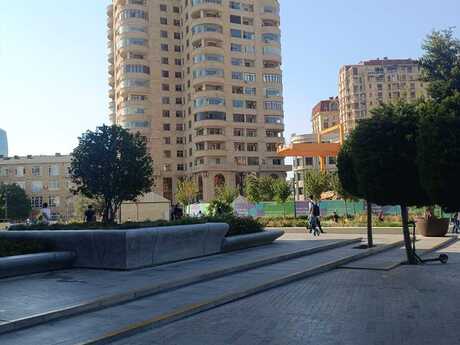 Elan №6388088 - Bakı, 28 May m., 2 otaqlı, 85 m², 12/18 mərtəbə