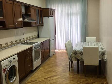 Объявление №6388164 - Баку, Насиминский  р., 3-комн., 140 м², 6/14 этаж