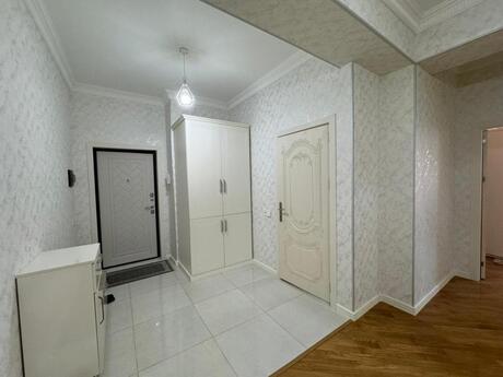 Аренда: 4-комнатная квартира, 150 м², 8 Noyabr: 1 600 ₼/мес 5