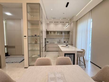 Kirayə 3 otaqlı mənzil, 100 m², Knightsbridge Residence White City: 3 200 ₼/ay 4