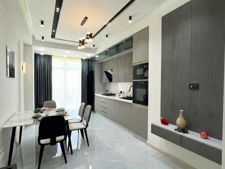 3-комнатная квартира, 143 м², Zümrüd Residence: 598 000 ₼ 3