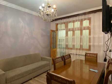 Elan №6388324 - Bakı, Gənclik m., 3 otaqlı, 55 m², 4/4 mərtəbə