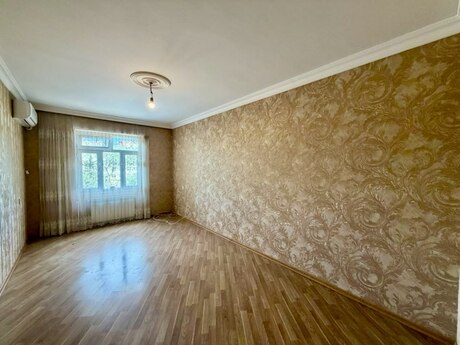 Объявление №6388327 - Баку, м. Халглар Достлугу, 3-комн., 65 м², 2/9 этаж
