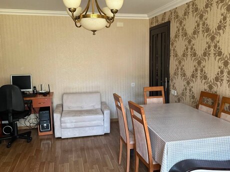 Elan №6388519 - Bakı, Elmlər Akademiyası m., 2 otaqlı, 55 m², 3/5 mərtəbə