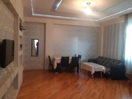 Elan №6388526 - Bakı, Yeni Yasamal q., 2 otaqlı, 100 m², 12/12 mərtəbə