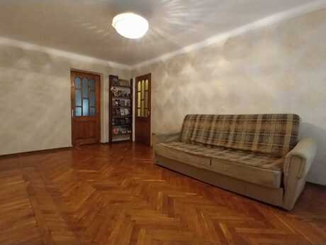 Elan №6388539 - Bakı, Elmlər Akademiyası m., 3 otaqlı, 75 m², 4/5 mərtəbə