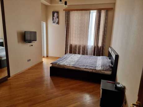 Elan №6390269 - Bakı, 28 May m., 3 otaqlı, 100 m², 16/20 mərtəbə