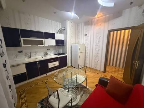 Elan №6388815 - Bakı, Nəsimi m., 2 otaqlı, 80 m², 12/16 mərtəbə