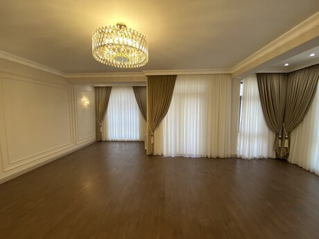 3 otaqlı mənzil, 150 m², Nizami: 610 000 ₼ 2