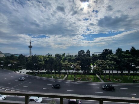 Elan №6388761 - Bakı, Sahil m., 5 otaqlı, 180 m²
