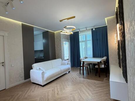 2-комнатная квартира, 51 м², Neftçilər: 192 000 ₼ 2
