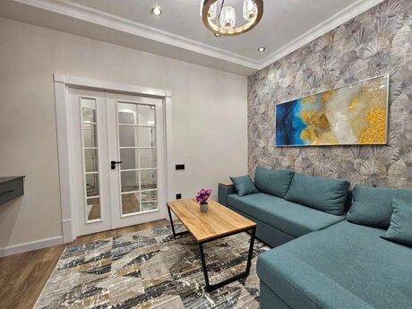 Elan №6388892 - Bakı, Nizami m., 2 otaqlı, 100 m², 7/18 mərtəbə