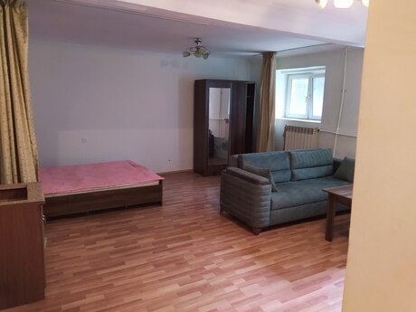 Elan №6388893 - Bakı, İçəri Şəhər m., 1 otaqlı, 37 m², 1/5 mərtəbə