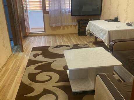 Elan №6388937 - Bakı, Nəsimi m., 2 otaqlı, 60 m², 4/5 mərtəbə