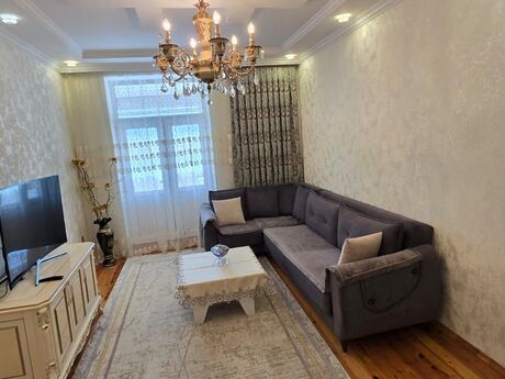Elan №6389002 - Bakı, Binəqədi r., 4 otaqlı, 105 m², 5/5 mərtəbə