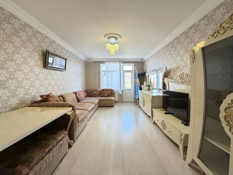 Elan №6389217 - Bakı, Bakıxanov q., 3 otaqlı, 85 m², 3/5 mərtəbə